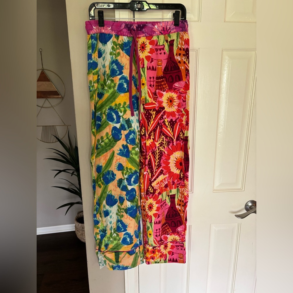 Anthropologie x Roeqiya Fris Garden Flannel Pajama Pants